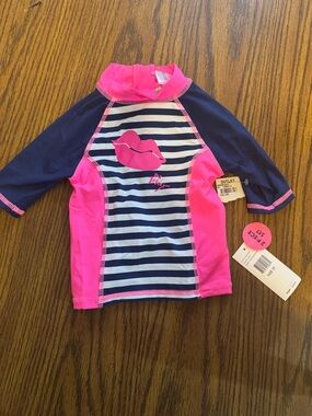 GAP Girls Navy, White & Hot Pink Striped Rashguard with Lip Graphic